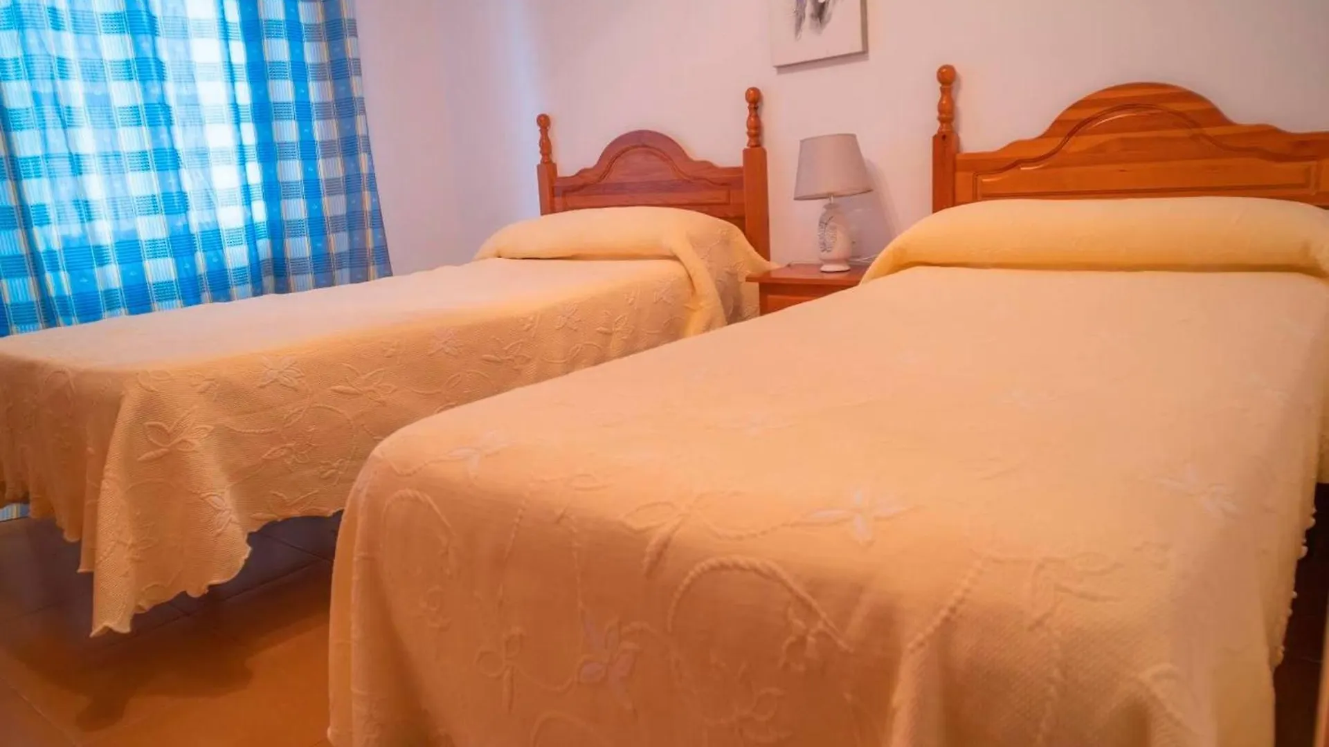 Moderno Apartamentos Con Garaje Balcones Y Aire Solo Familias Y Parejas Conil De La Frontera 0*,