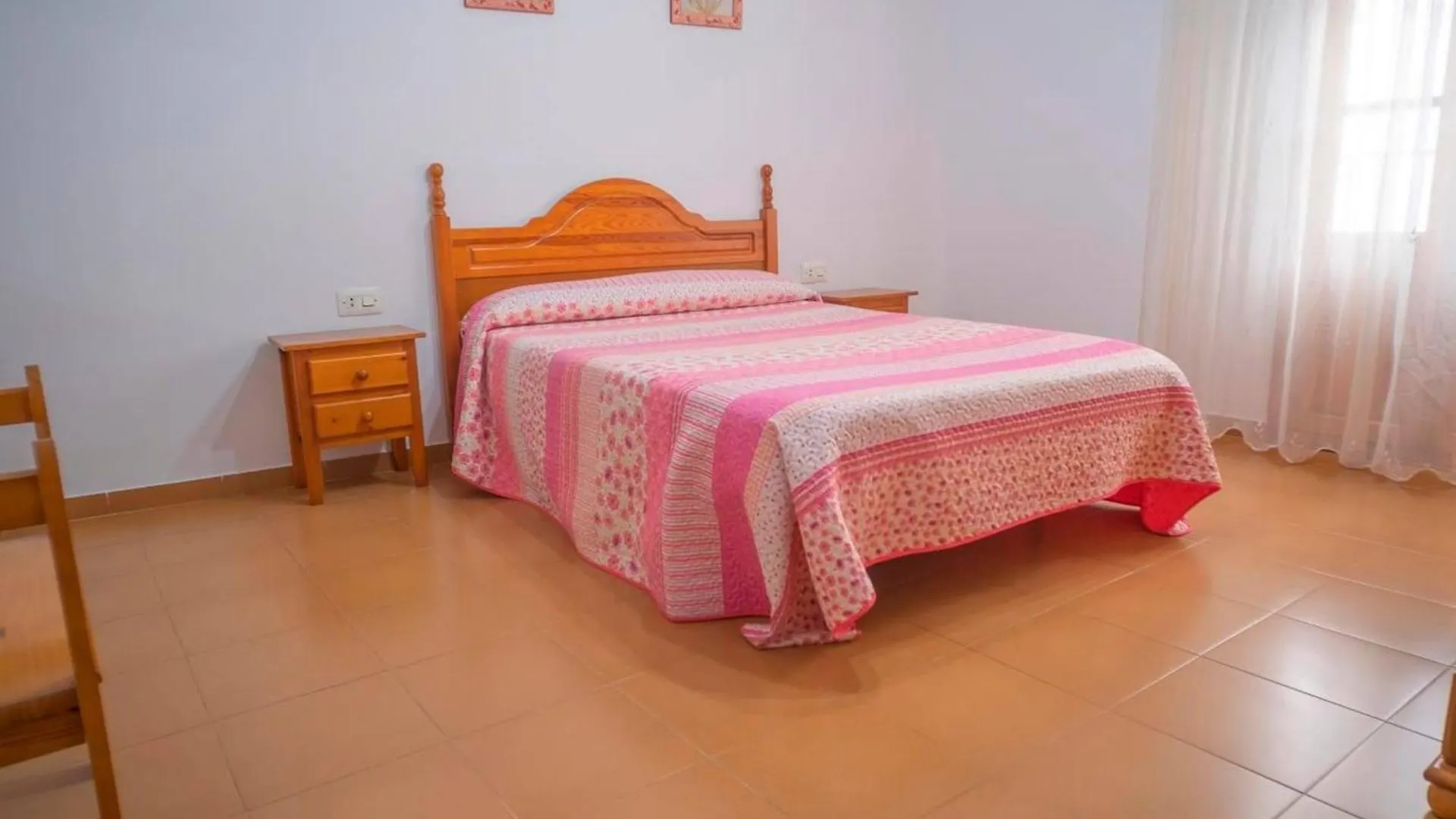 Moderno Apartamentos Con Garaje Balcones Y Aire Solo Familias Y Parejas Conil De La Frontera Spanien